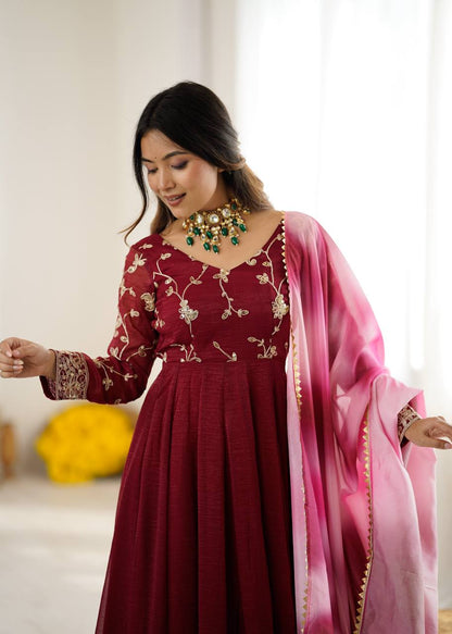 Women’s Ethnic Trending Gown single available wholesale