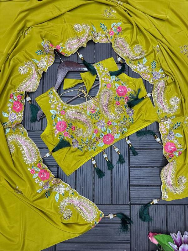 Super Trending Party Wear Shrug with Sarara