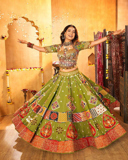 TRENDING NAVRATRI  SPECIAL CHANIYA CHOLI single available wholesale