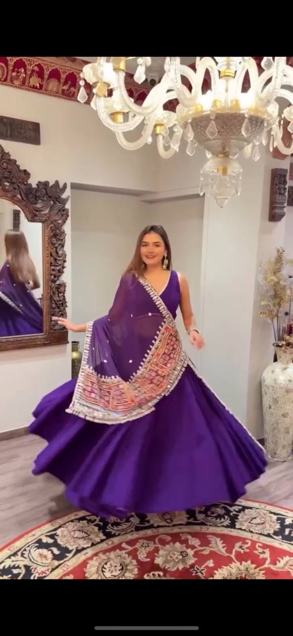 NAVARATRI SEASON OUR EXCLUSIVE FULL STITCHED LEHENGA CHOLI single available wholesale