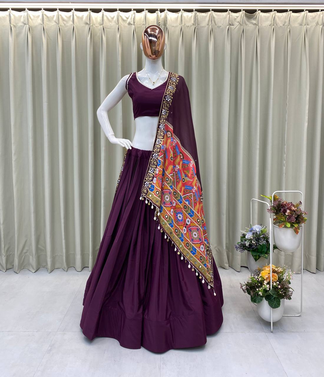 NAVARATRI SEASON OUR EXCLUSIVE FULL STITCHED LEHENGA CHOLI single available wholesale
