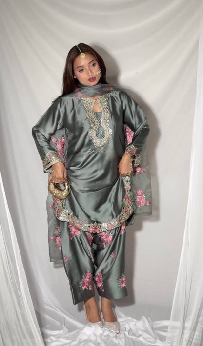 Đěsigner Party Wear Look top with farshi salwar