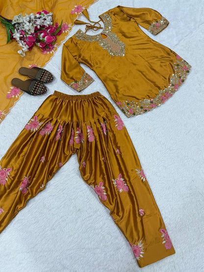 Đěsigner Party Wear Look top with farshi salwar