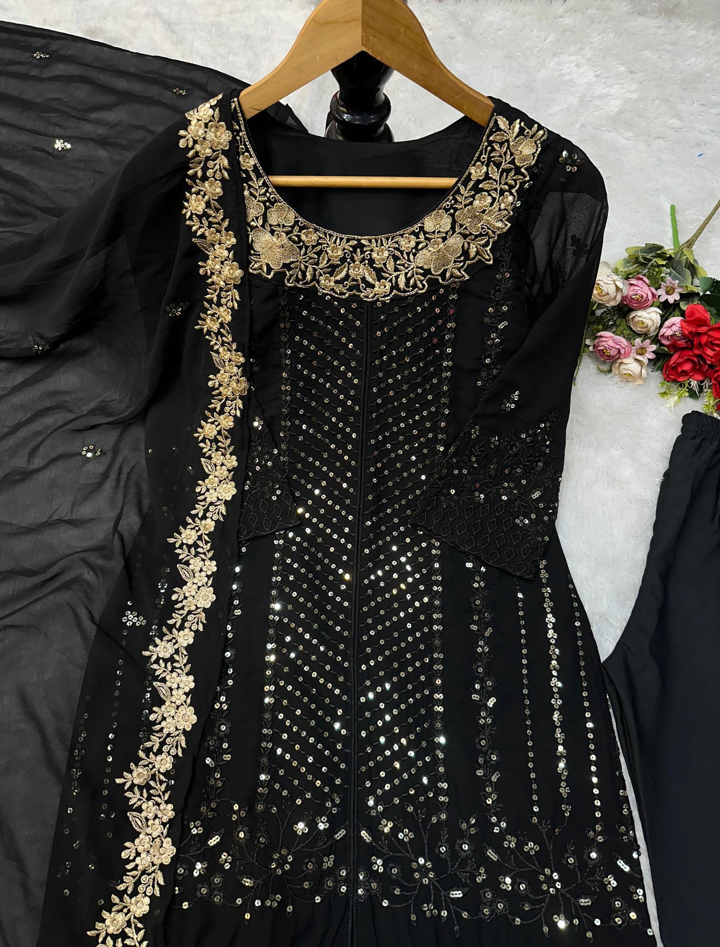 ĐĚSIGNER PARTY WEAR TOP AND PANT WITH FANCY DUPPATA AND EMBROIDERY WORK single available wholesale