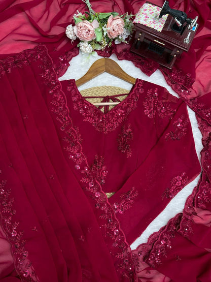 Designer Saree With Dupatta – Elegance Redefined ✨ Fall in love with this stunning saree in an eye-catching shade, crafted with finesse and rich detailing. A perfect blend of grace and glam!