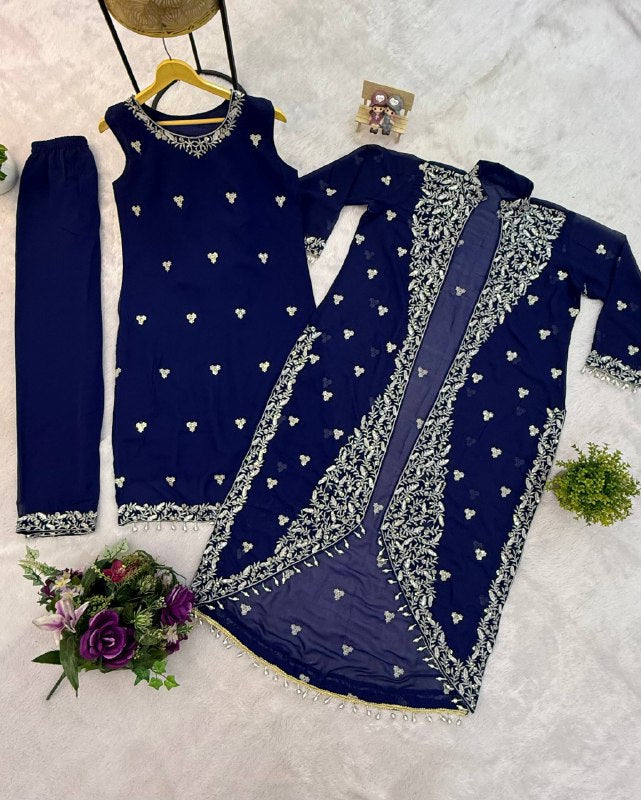 LAUNCHING 3 PIECES KURTI, KOTI & PENT WITH EMBROIDERY WORK