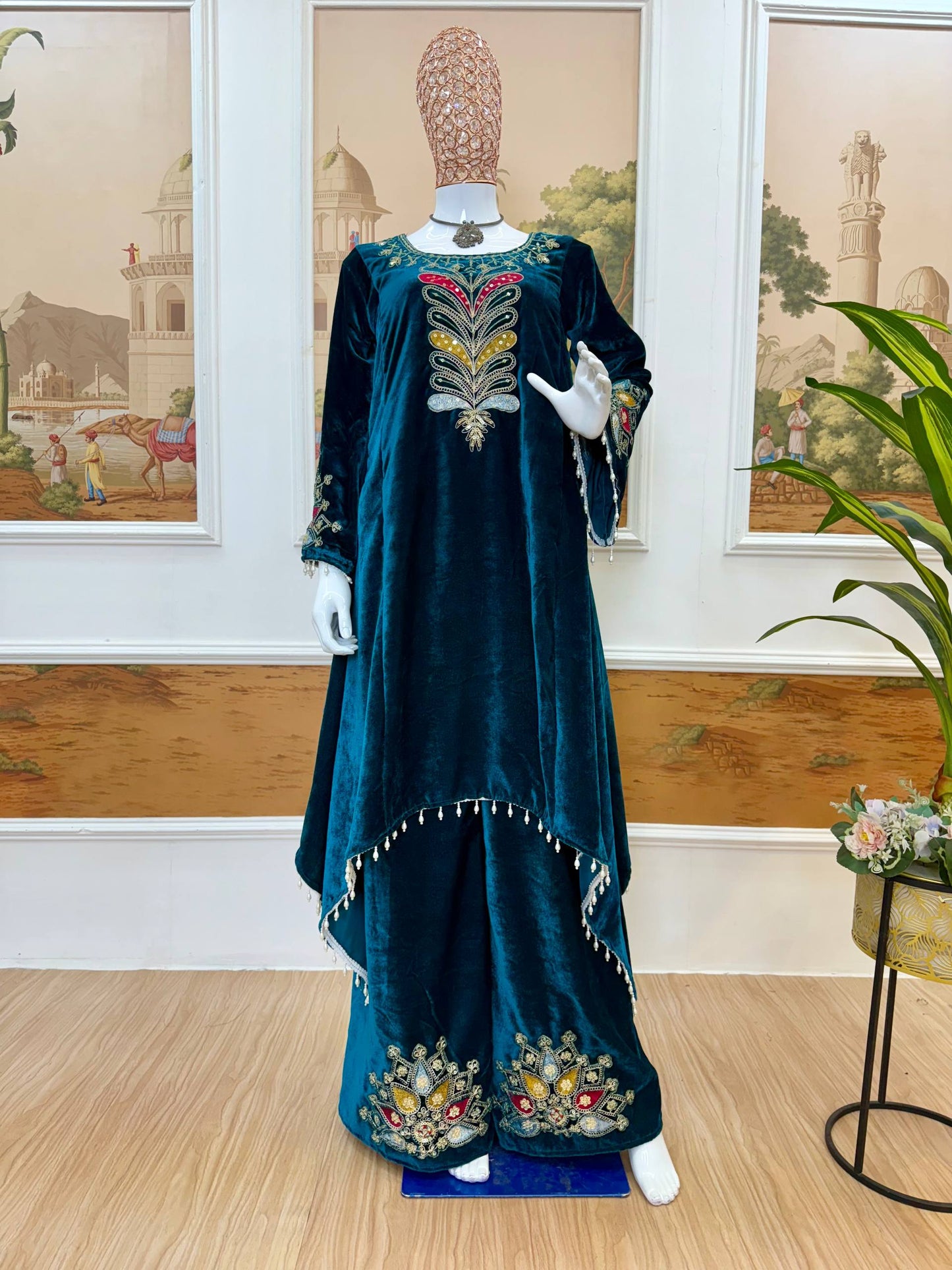 9000 VELVET✨KURTI & PLAZZO* *👗 EMBROIDERED KURTI ON VELVET FABRIC WITH EMBROIDERED PLAZZO