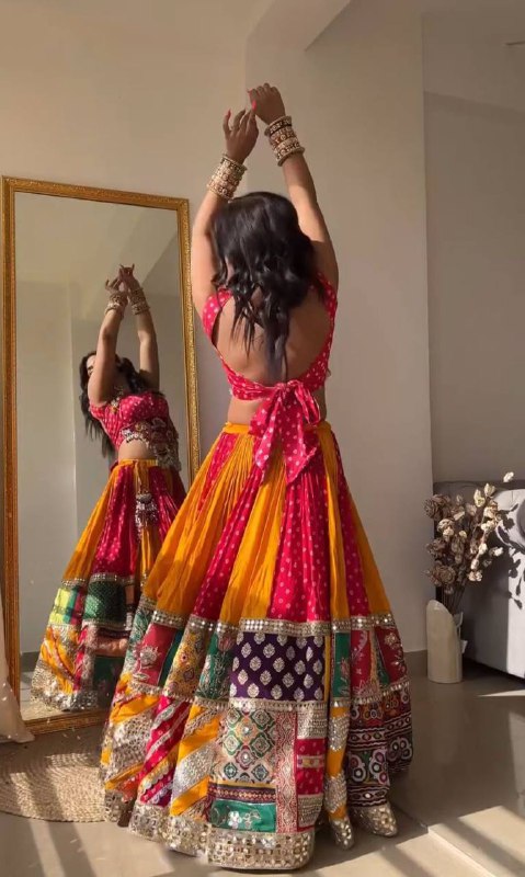 NAVRATRI SPECIAL* DESIGNER PRINTED LAHENGA CHOLI