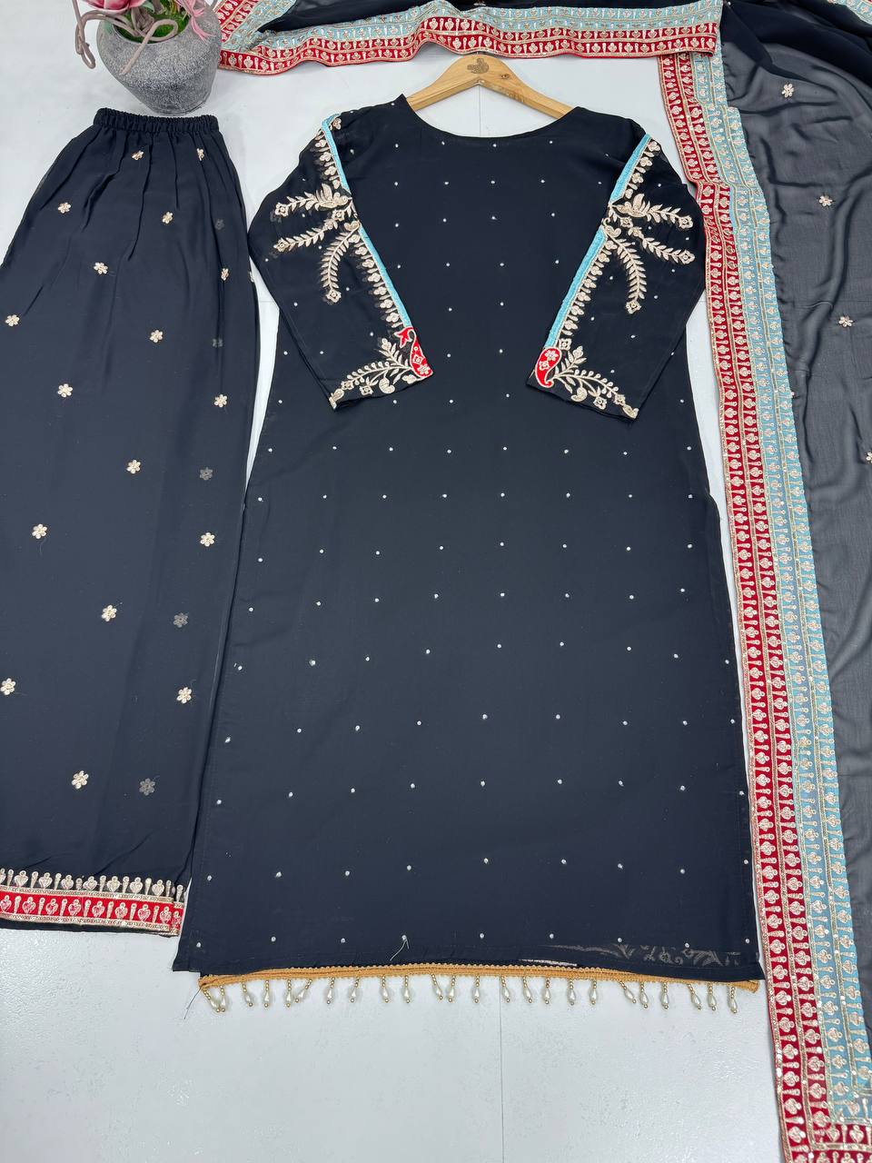 DESIGNER PARTY WEAR HEAVY EMBROIDERY SEQUENCE WORK 3 PIS SUIT SET