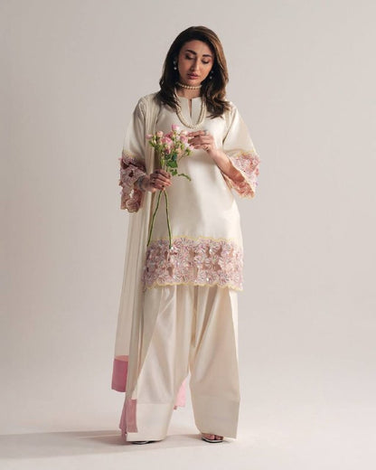 Women’s Ethnic Wear