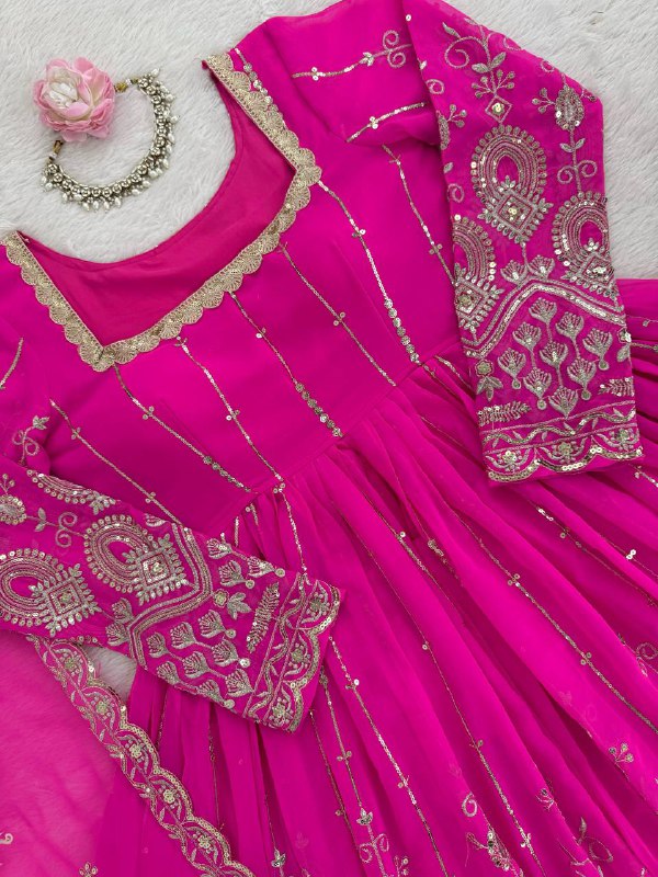 top lehenga Step into effortless charm with our exclusive 3-piece set – crafted for comfort, stitched with grace.