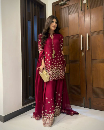Designer Farshi Salwar PAKISTAN