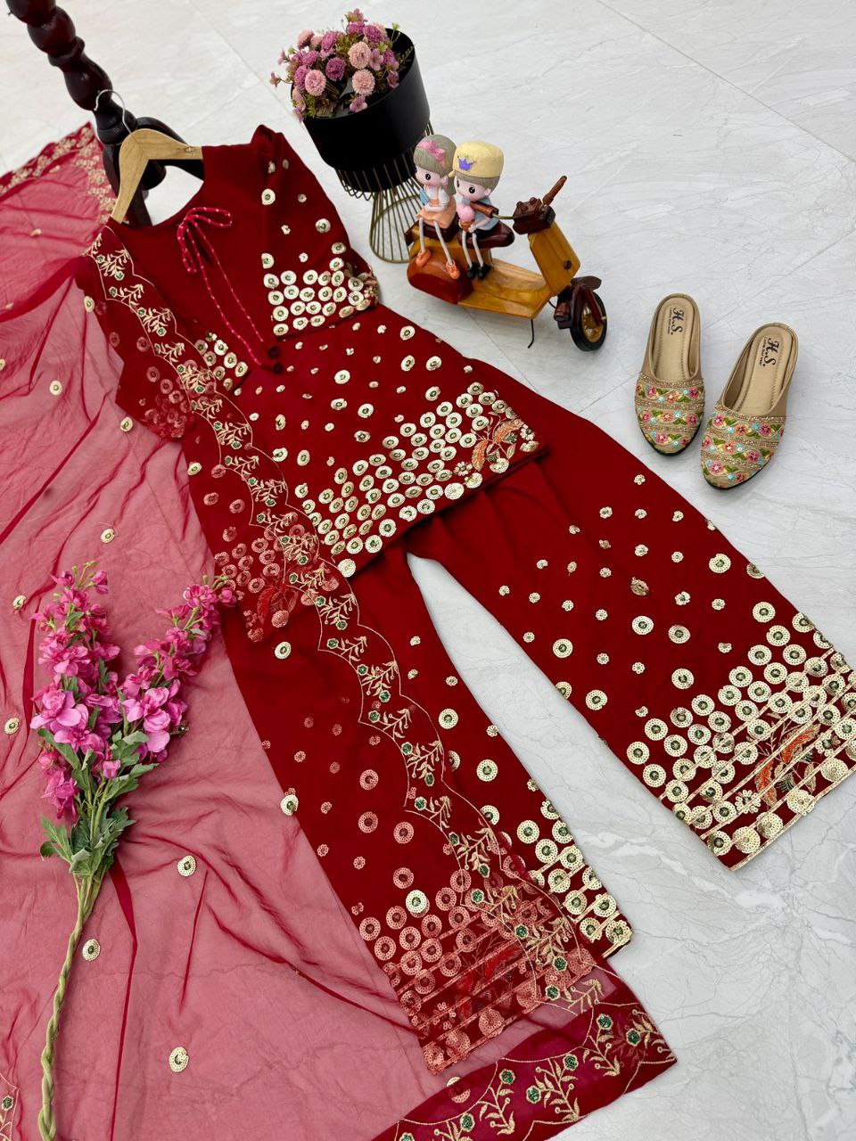 Designer Farshi Salwar PAKISTAN