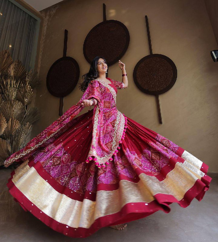 NAVRATRI SPECIAL* DESIGNER PRINTED LAHENGA CHOLI