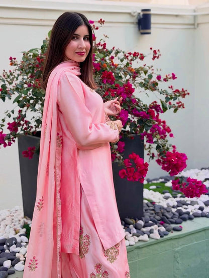 Women’s Ethnic Wear
