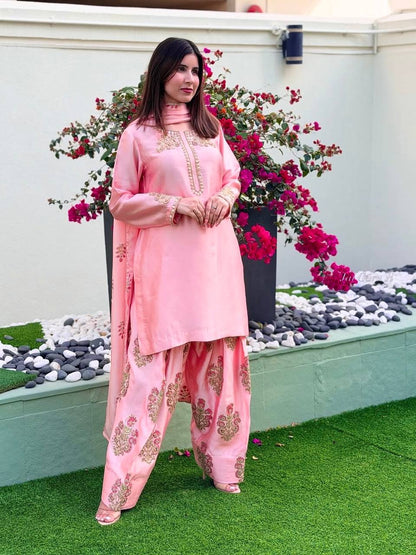Women’s Ethnic Wear