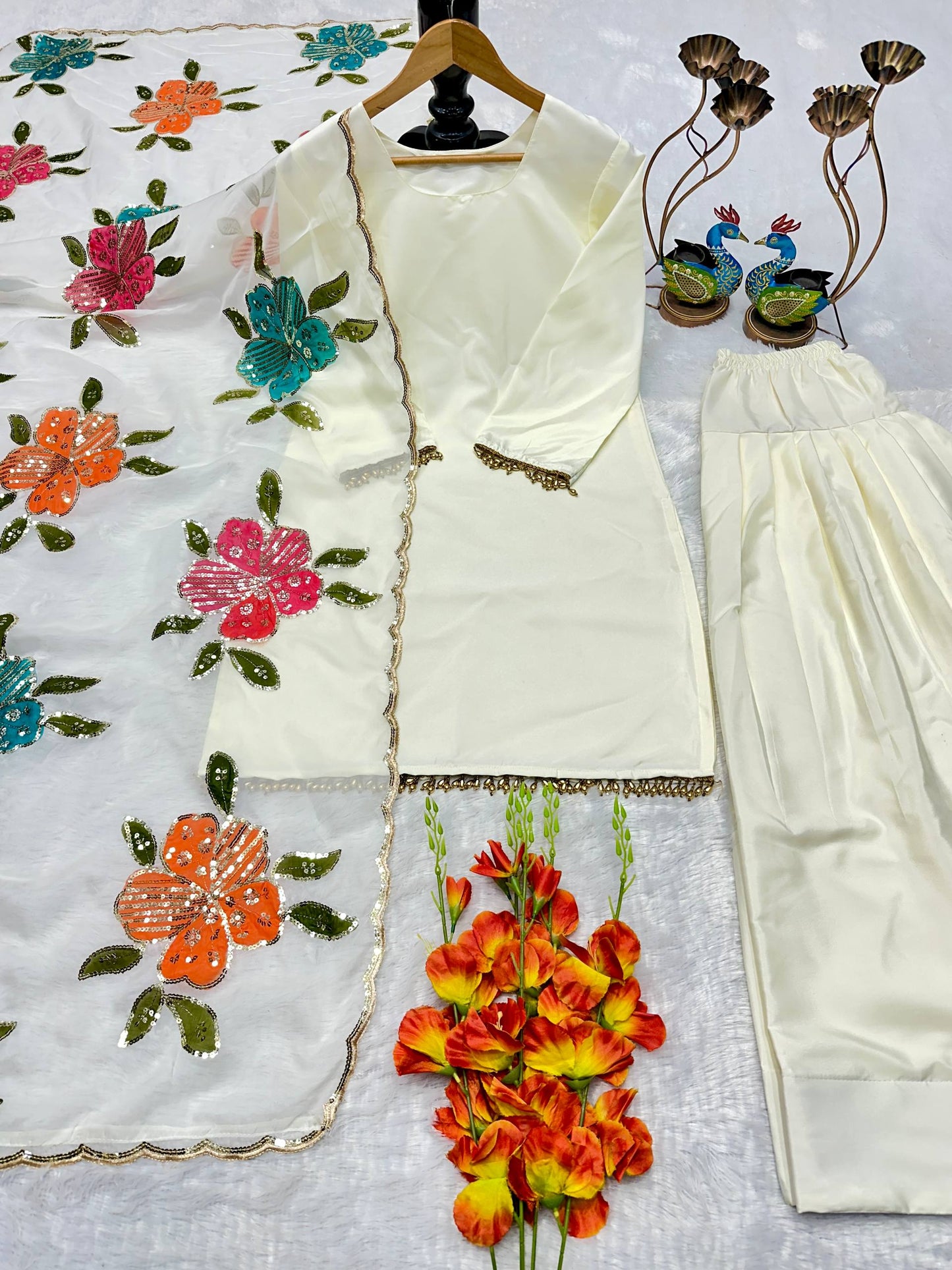 NEW ĐĚSIGNER PARTY WEAR TOP AND FARSI SALVAR. WITH FANCY DUPPATA WITH  EMBROIDERY WORK*