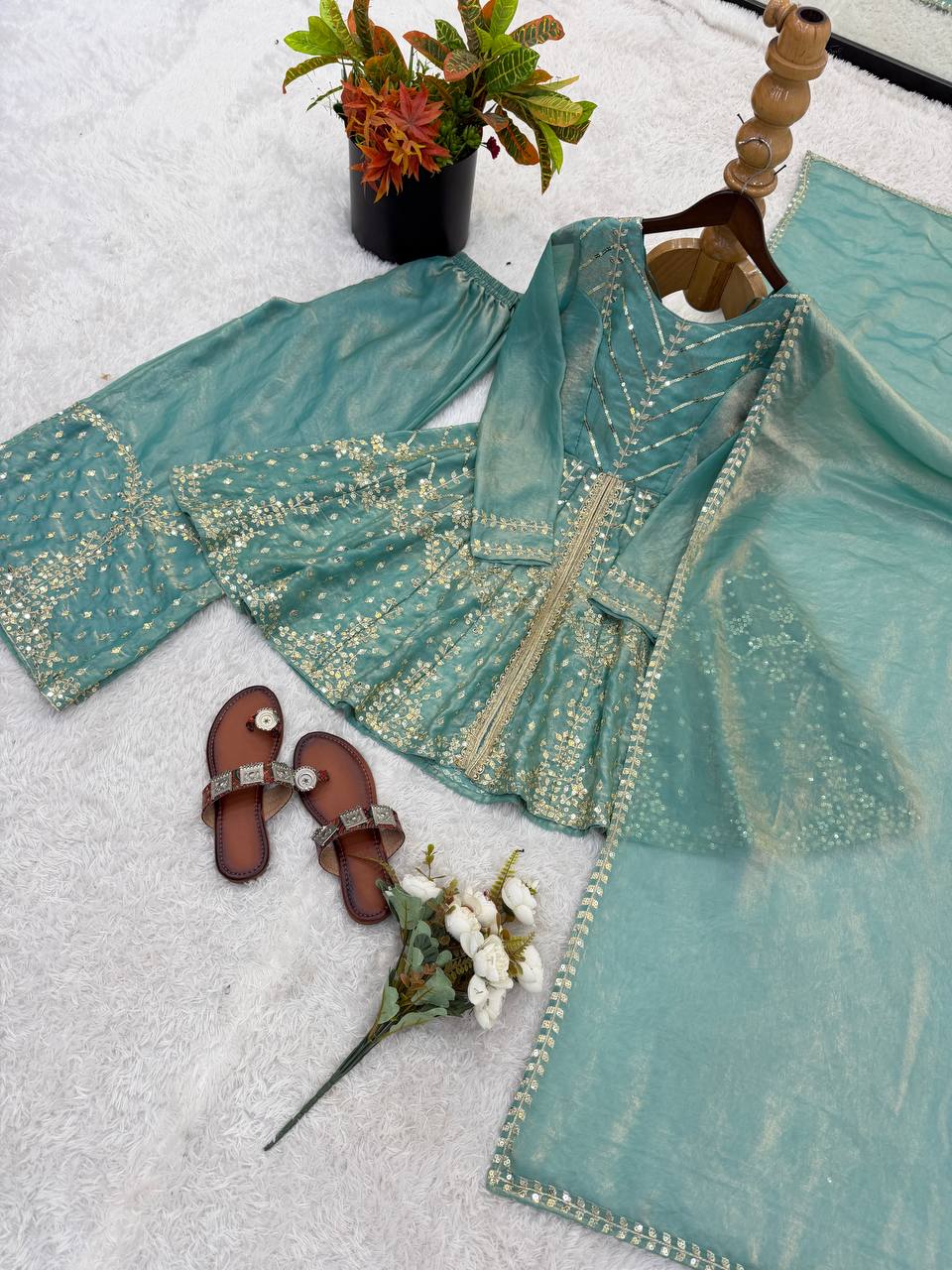 Women’s Ethnic Wear