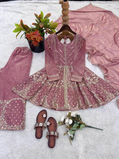 Women’s Ethnic Wear