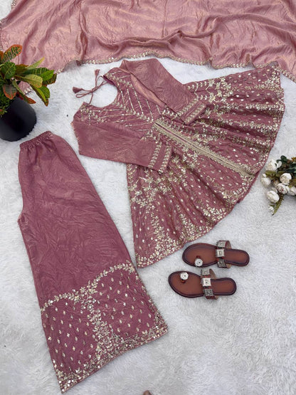 Women’s Ethnic Wear