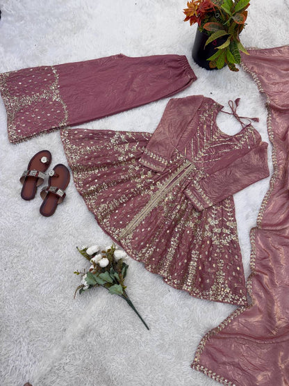 Women’s Ethnic Wear