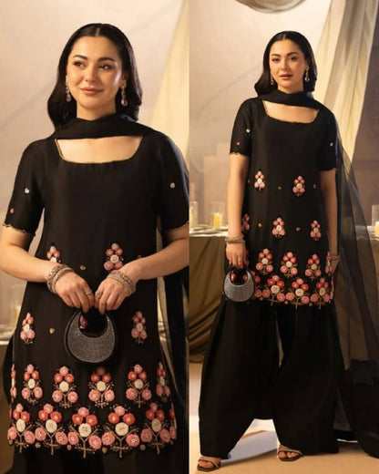 HANIA AMIR INSPIRED THIS SESSION SEQUENCE EMBROIDERY WORKED TOP, FARSI SALWAAR WITH DUPATTA