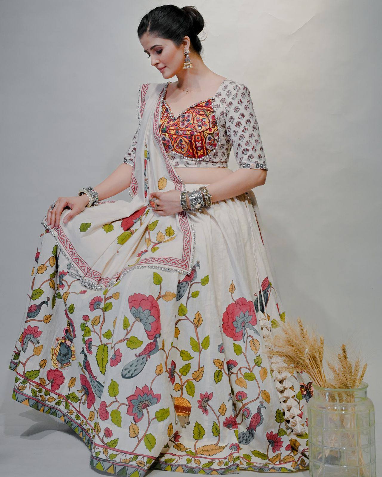 Navratri Special Lehenga Choli With 6 Meter Heavy Flair