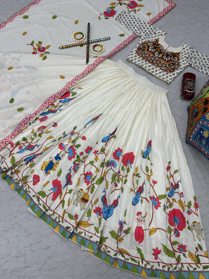 Navratri Special Lehenga Choli With 6 Meter Heavy Flair
