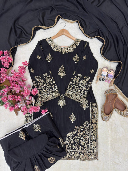 ENHANCE THE BEAUTY OF YOUR WARDROBE WITH THIS NEWLY LAUNCHED KURTI & SHARARA SET