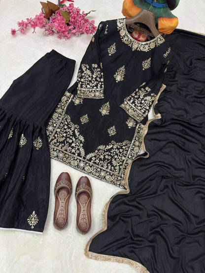 ENHANCE THE BEAUTY OF YOUR WARDROBE WITH THIS NEWLY LAUNCHED KURTI & SHARARA SET