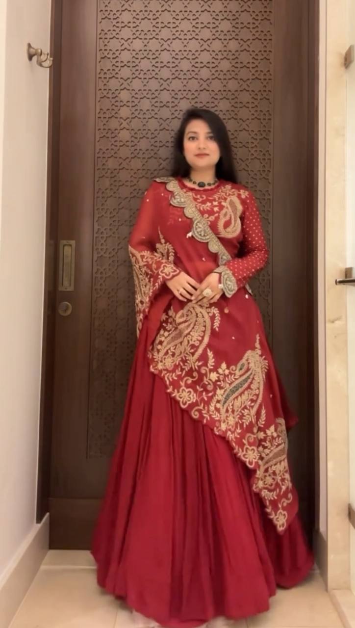 DESIGNER WEAR EMBROIDERED LEHENGA BLOUSE AND SHRUGE single available wholesale