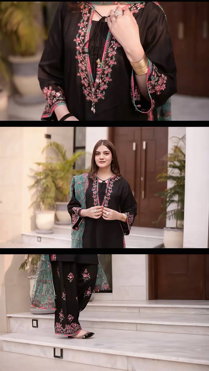 Women’s Ethnic Wear