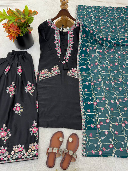 Women’s Ethnic Wear
