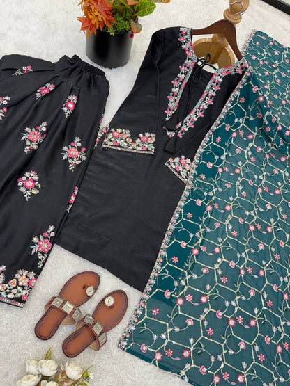 Women’s Ethnic Wear