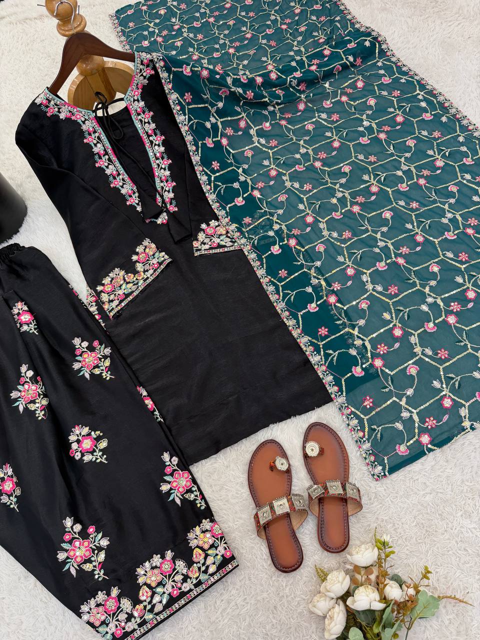 Women’s Ethnic Wear