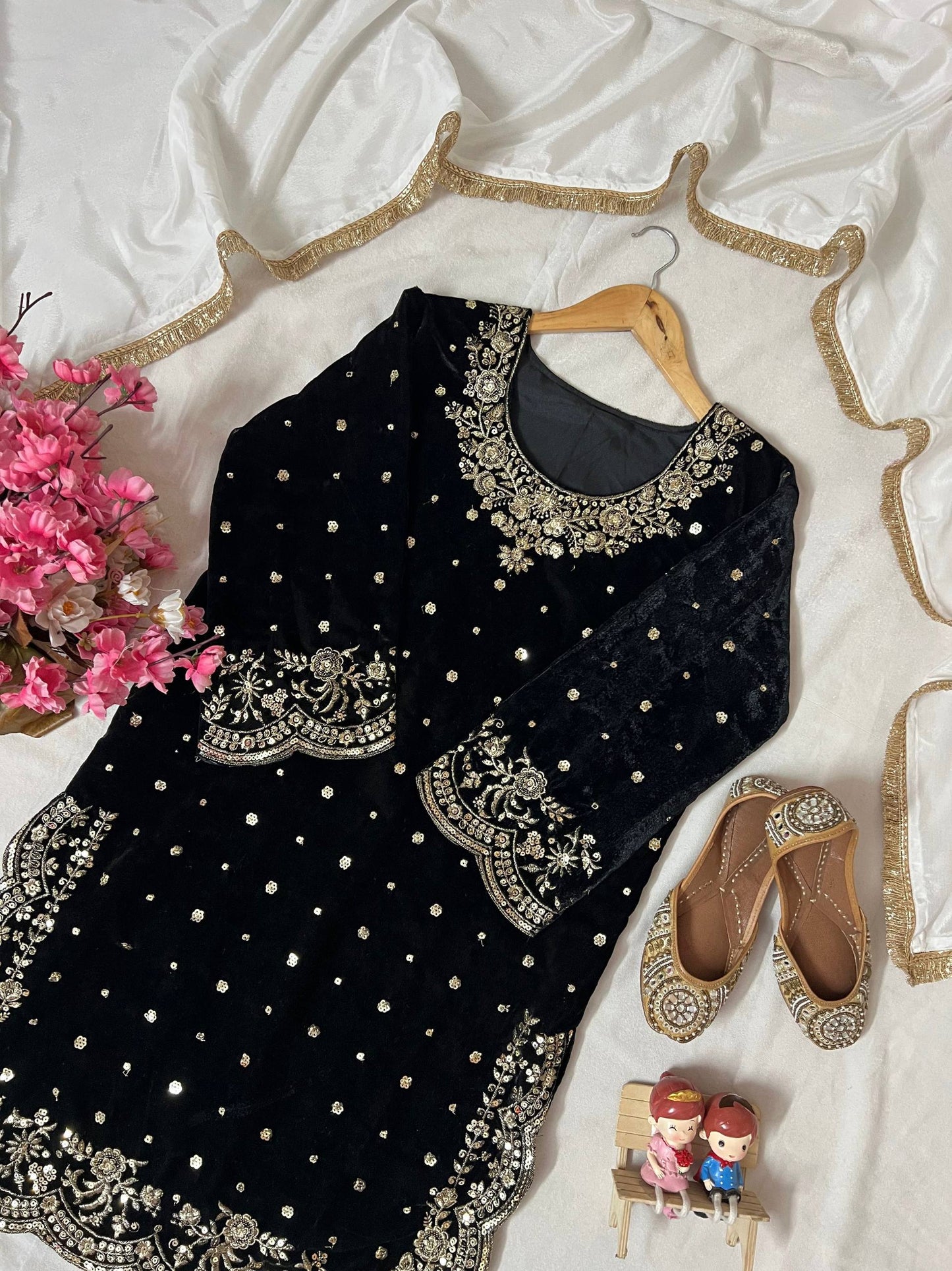 VELVET KURTI-PANT SET single available wholesale