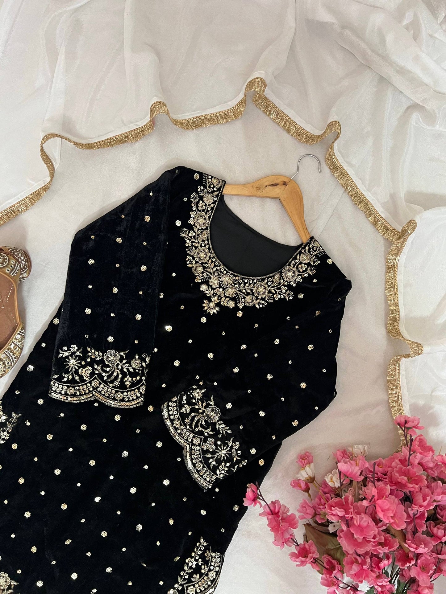 VELVET KURTI-PANT SET single available wholesale