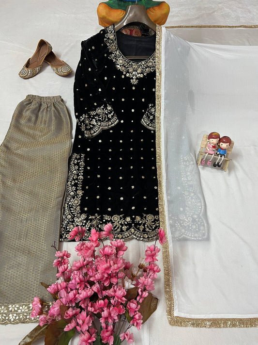 VELVET KURTI-PANT SET single available wholesale
