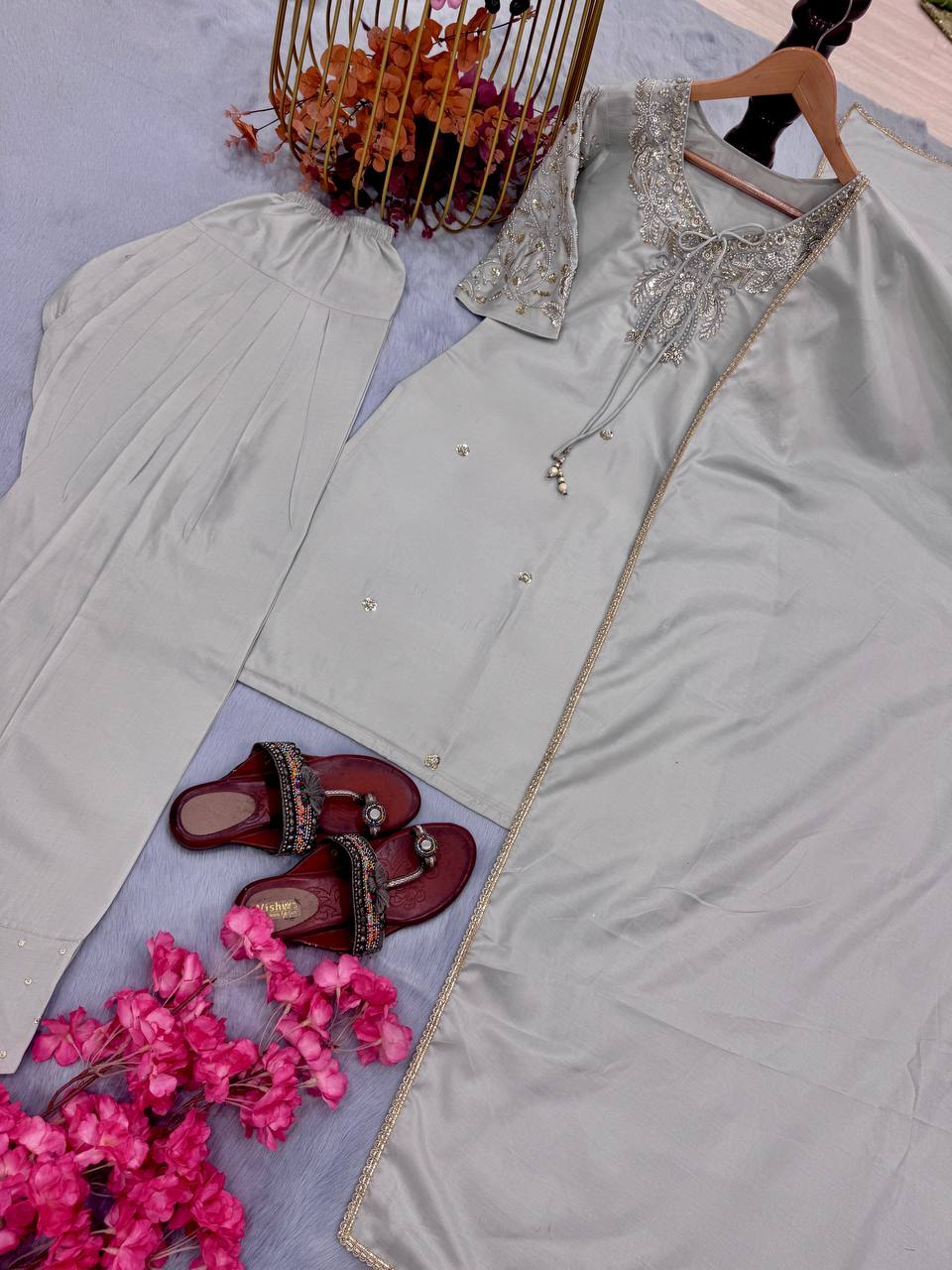Đěsigner Party Wear Look Pur Natural Crepe Top & Farshi Palazzo With Dupatta set*