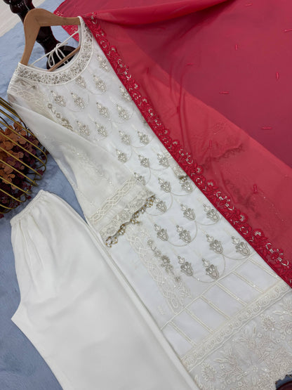 Đěsigner Party Wear Look Pur Heavy Faux Georgette Top Plazzo & Dupatta Set