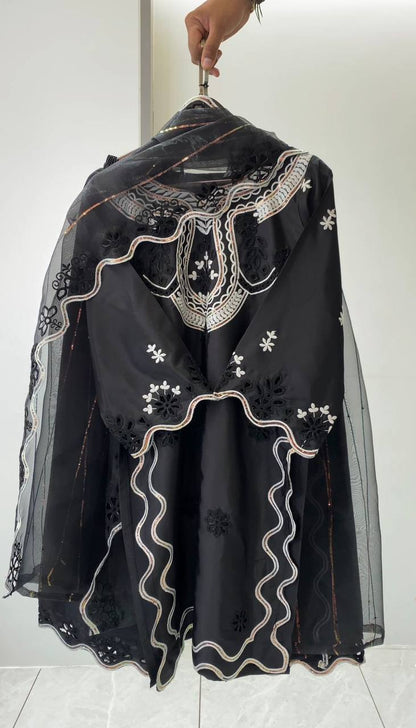 HANIA AMIR INSPIRED THIS SUMMER SEASON WEAR PAKISTANI SUIT WITH SEQUENCE EMBROIDERED CUT WORKED TOP, PLAZZO AND DUPATTA