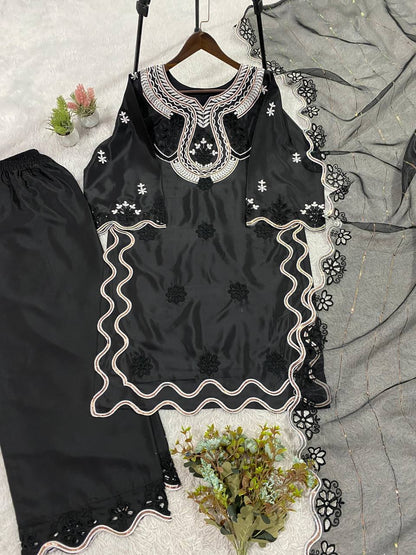 HANIA AMIR INSPIRED THIS SUMMER SEASON WEAR PAKISTANI SUIT WITH SEQUENCE EMBROIDERED CUT WORKED TOP, PLAZZO AND DUPATTA