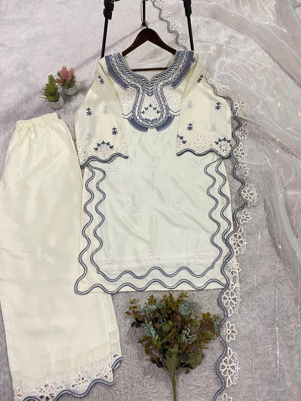 HANIA AMIR INSPIRED THIS SUMMER SEASON WEAR PAKISTANI SUIT WITH SEQUENCE EMBROIDERED CUT WORKED TOP, PLAZZO AND DUPATTA