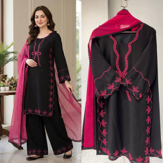 HANIA AMIR INSPIRED THIS SUMMER SEASON WEAR PAKISTANI SUIT WITH EMBROIDERED WORKED TOP, PLAZZO AND DUPATTA