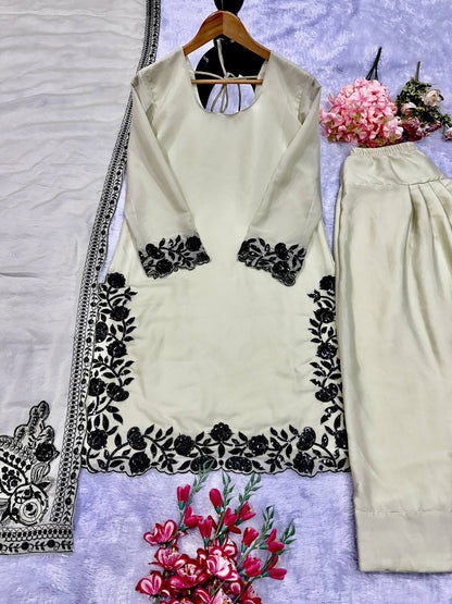 ĐĚSIGNER PARTY WEAR FARSI TOP AND SALVAR . WITH FANCY DUPPATA AND EMBROIDERY WORK