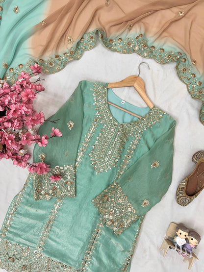 ENHANCE THE BEAUTY OF YOUR WARDROBE WITH THIS NEWLY LAUNCHED KURTI & SHARARA SET