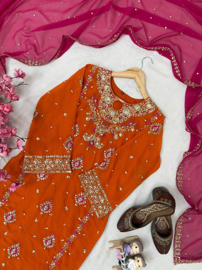 THE BEAUTY OF YOUR WARDROBE WITH THIS NEWLY LAUNCHED KURTI & PLAZZO SET