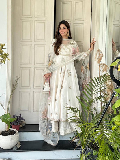 EXCLUSIVE AND DESIGNER SEQUENCE EMBROIDERED 3 PIECE GOWN PAIR