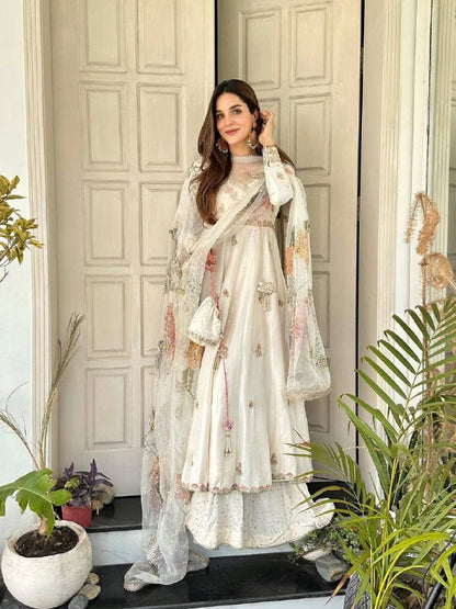 EXCLUSIVE AND DESIGNER SEQUENCE EMBROIDERED 3 PIECE GOWN PAIR