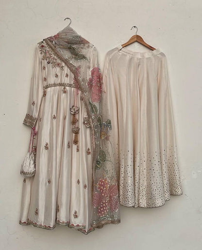 EXCLUSIVE AND DESIGNER SEQUENCE EMBROIDERED 3 PIECE GOWN PAIR